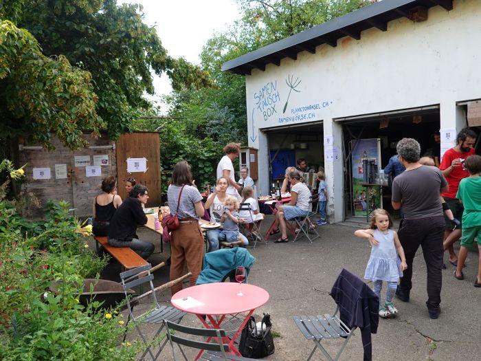 Gemeinschaftsgarten-Landhof_Sommerfest-2023_thumb-700x525_DSC07469